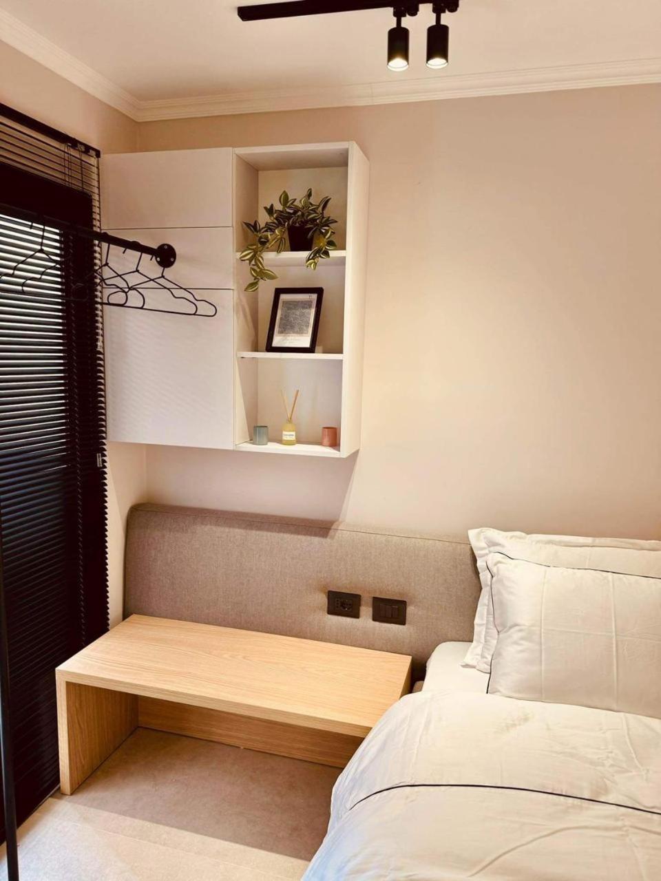 Lili'S Tirana Center Apartments Bagian luar foto